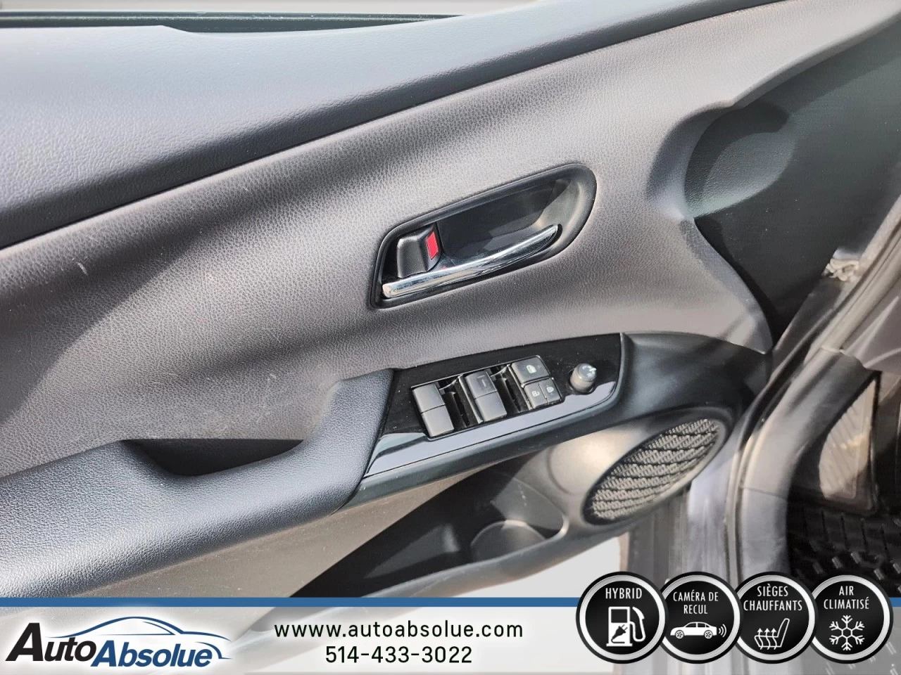 2021 Toyota Prius Prime PLUG IN Image principale