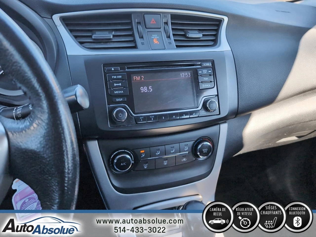 2015 Nissan Sentra SV Image principale