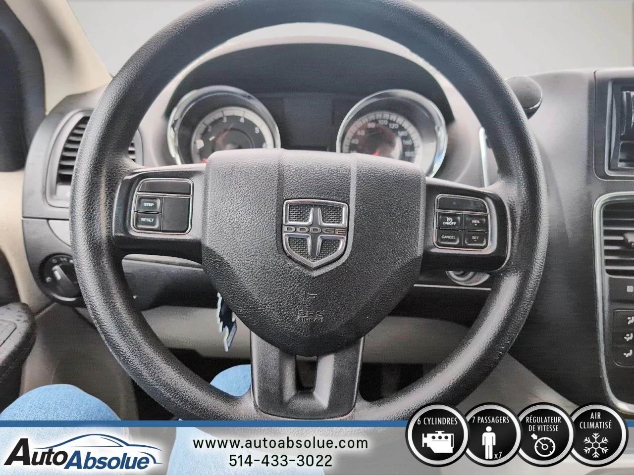 2016 Dodge Grand Caravan Canada Value Package Main Image