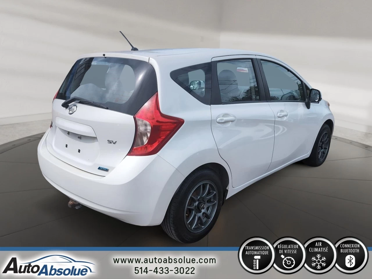 2014 Nissan Versa Note SV Main Image