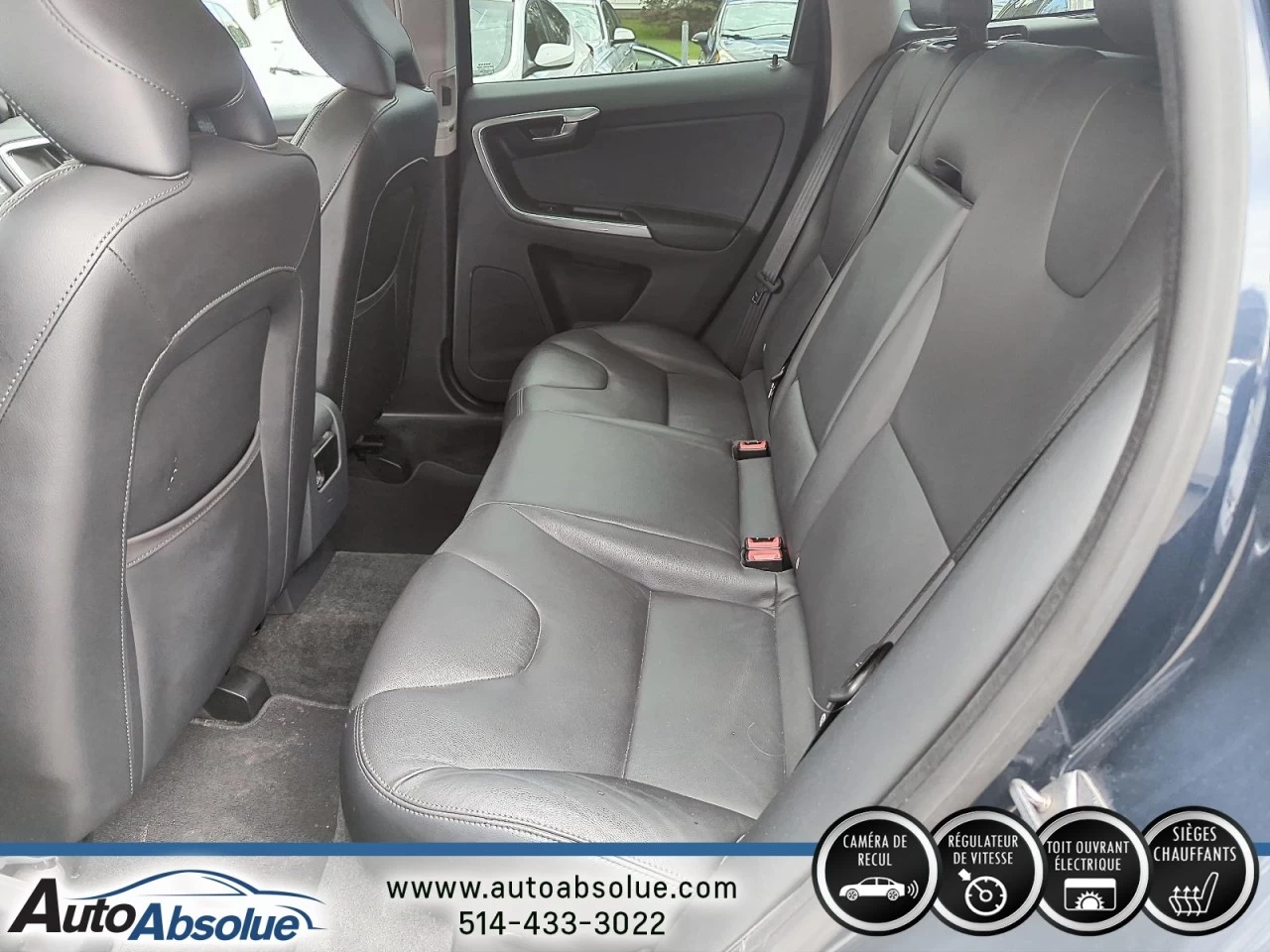2015 Volvo XC60 T6 Drive-E Premier Plus Image principale