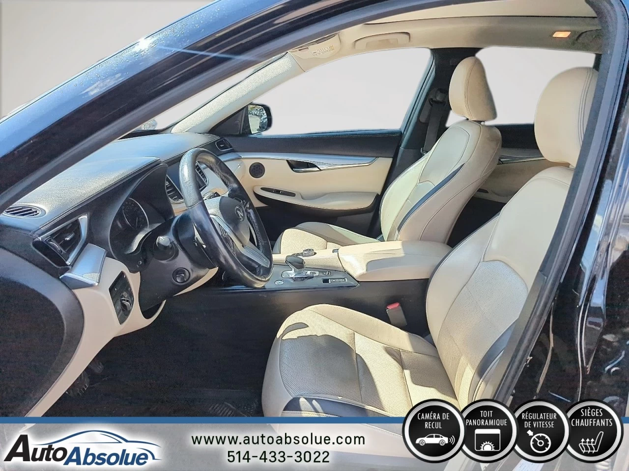 2019 INFINITI QX50 Essential Main Image