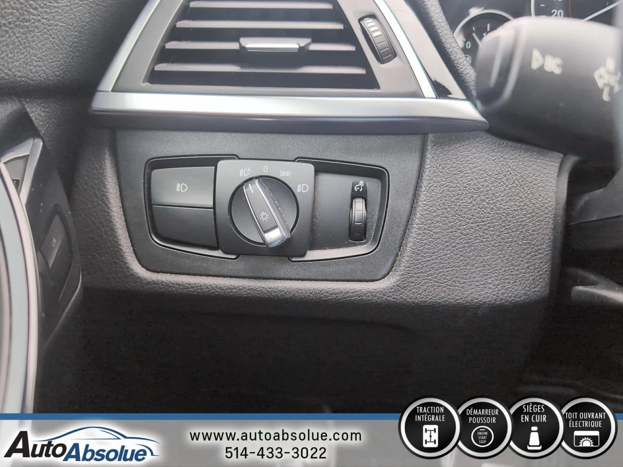 2017 BMW 330i 330i xDrive Image principale