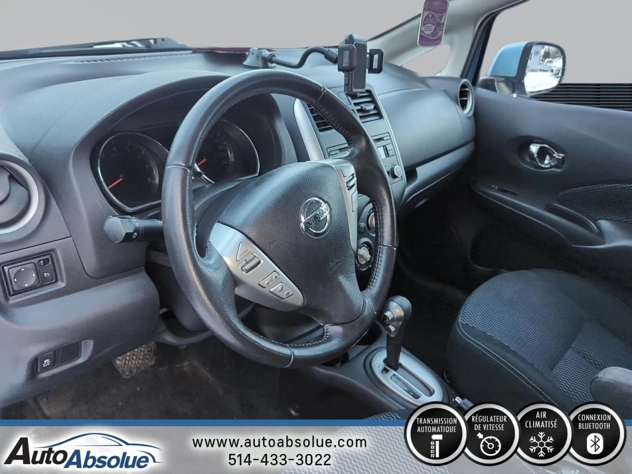 2014 Nissan Versa Note SV Image principale