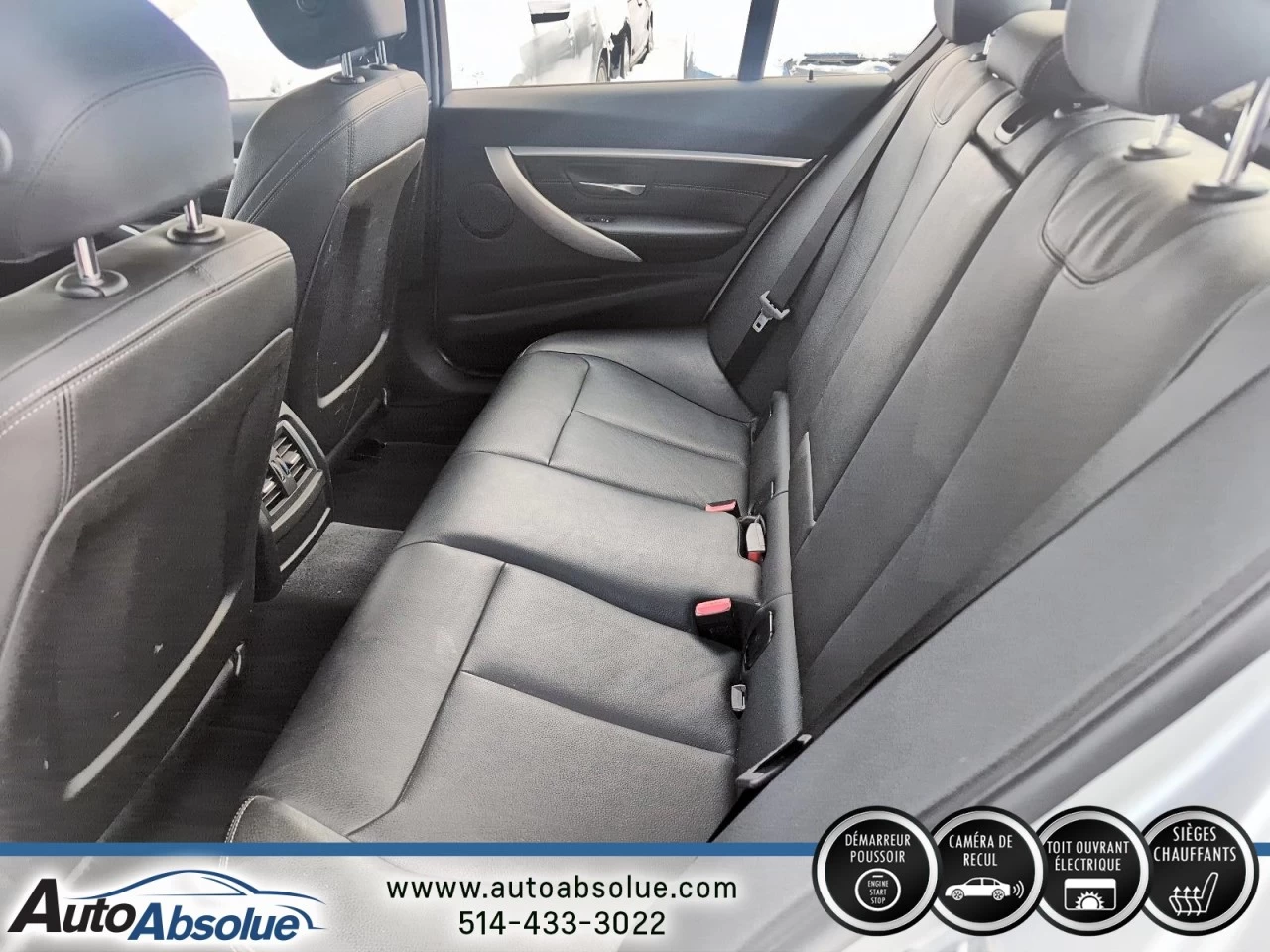 2018 BMW 330i xDrive 330i xDrive Main Image