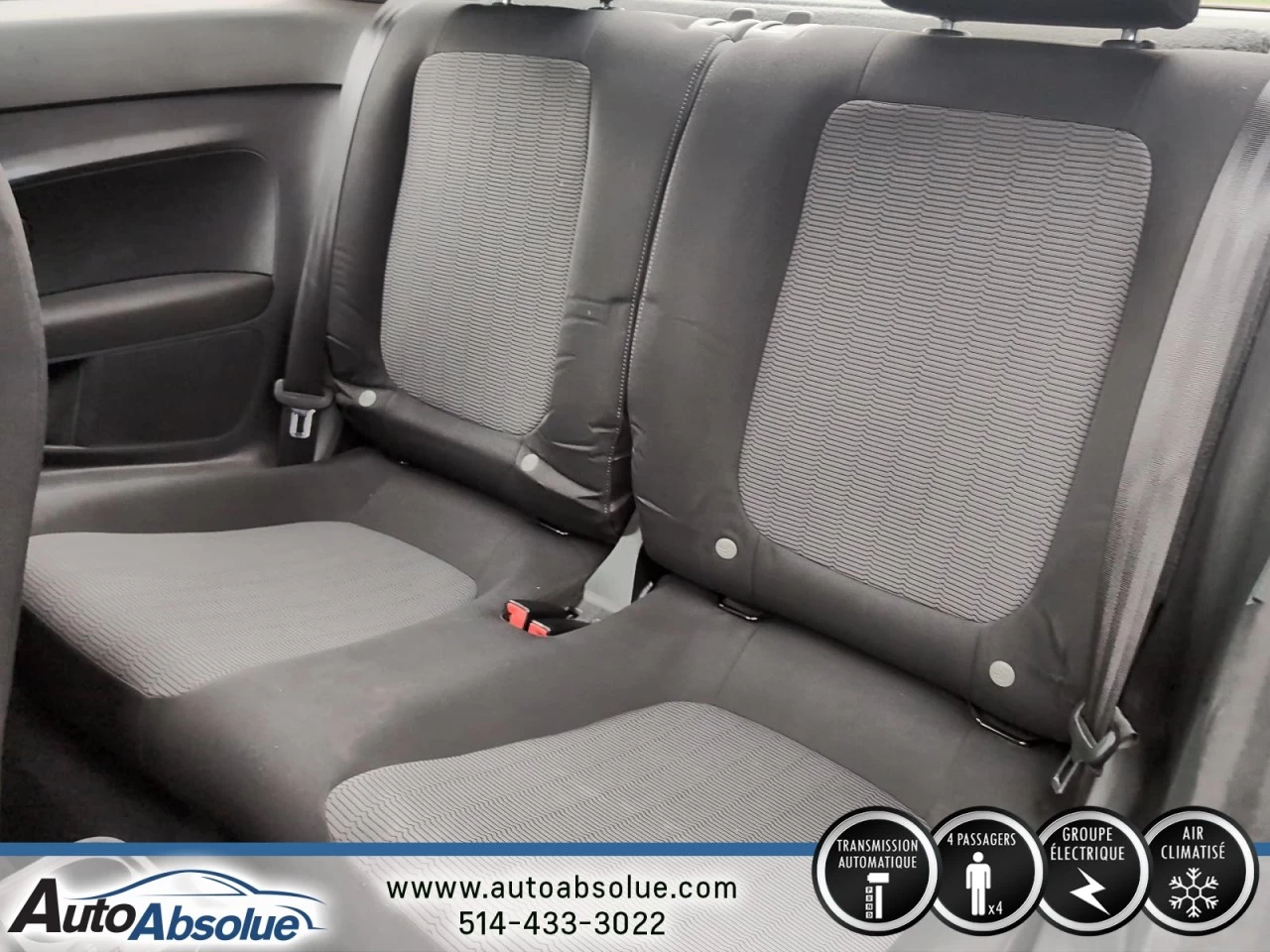 2015 Volkswagen Beetle Trendline Main Image