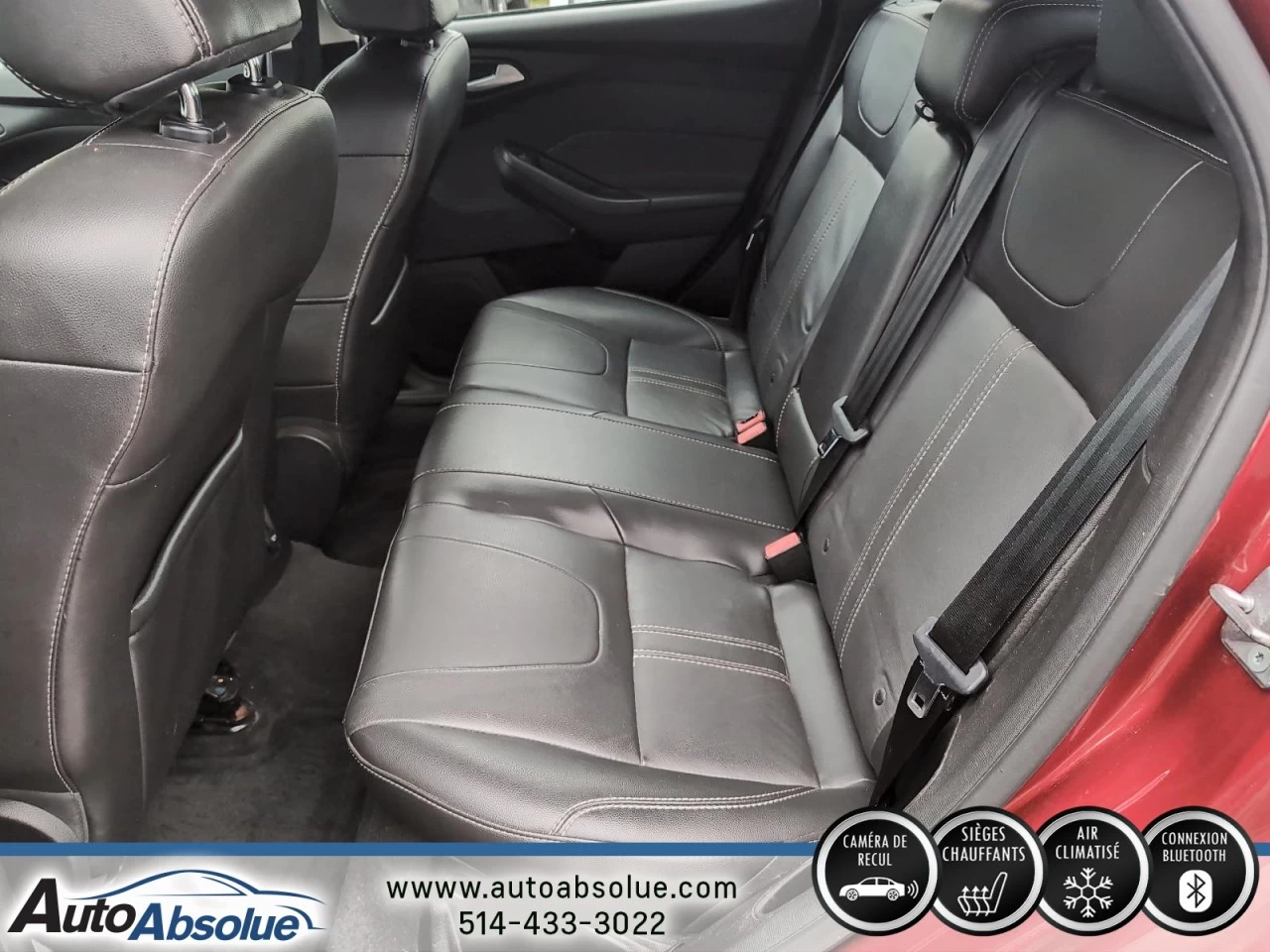 2014 Ford Focus SE Main Image