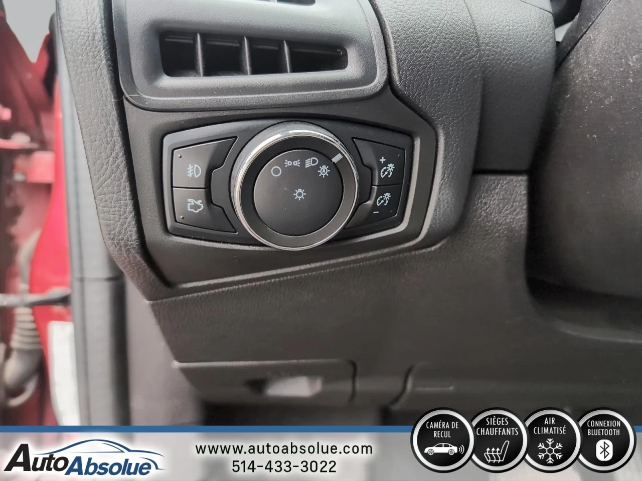 2014 Ford Focus SE Main Image