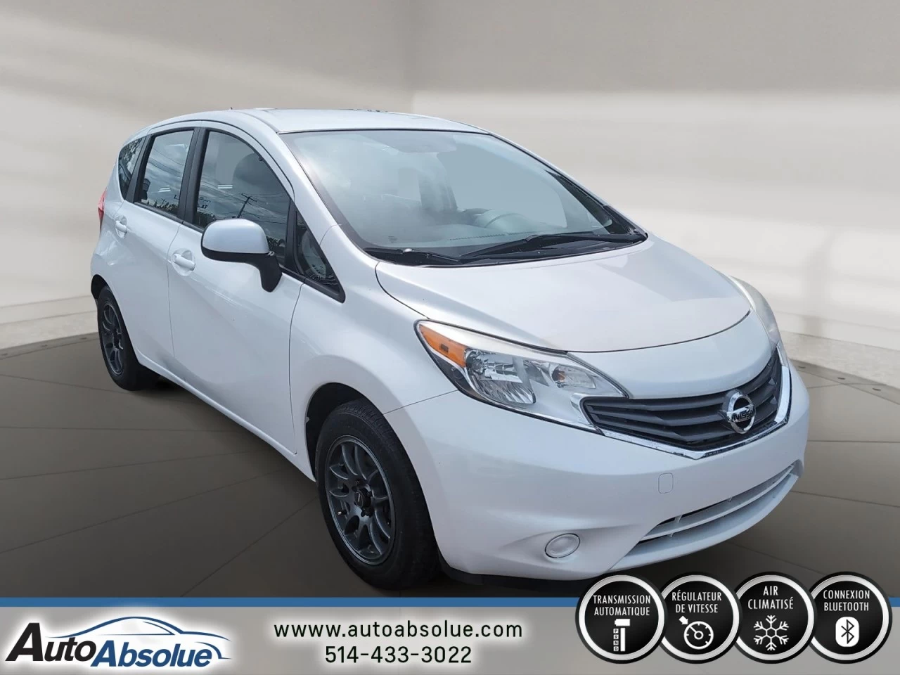 2014 Nissan Versa Note SV Main Image