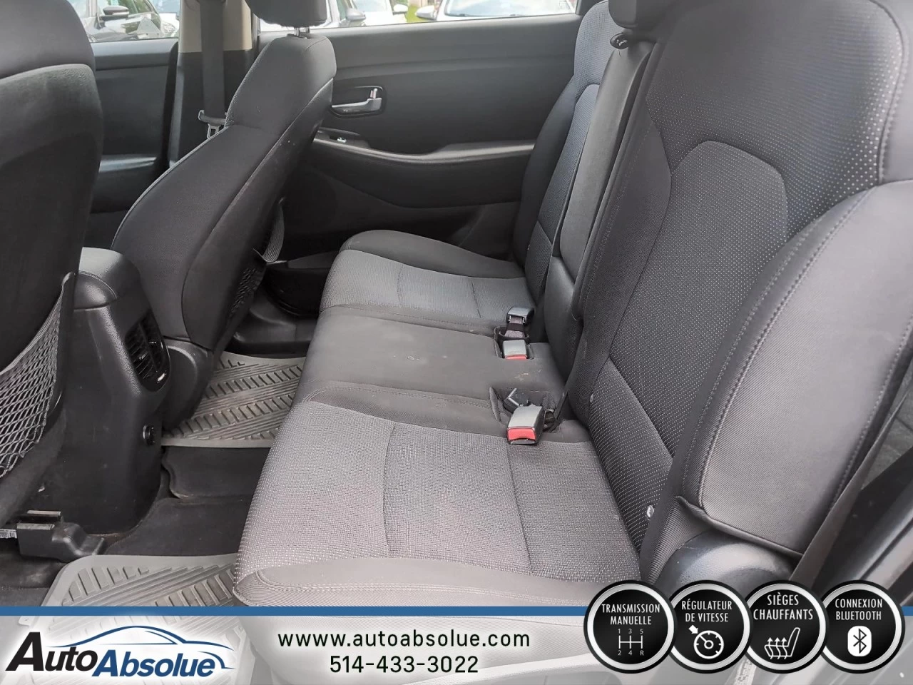2014 Kia Rondo LX Main Image