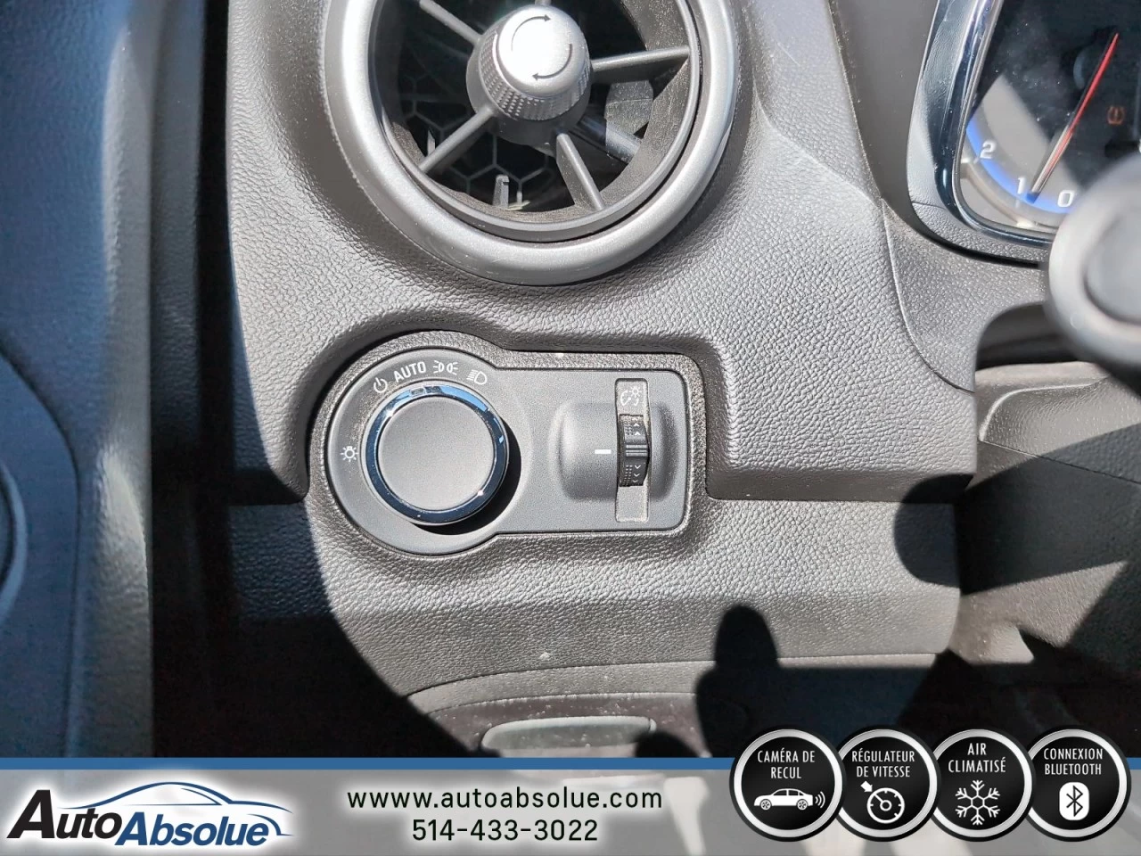 2016 Chevrolet Trax LT Main Image