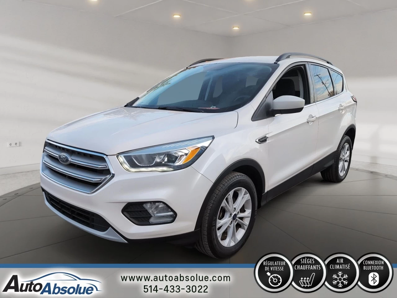 2017 Ford Escape SE Main Image