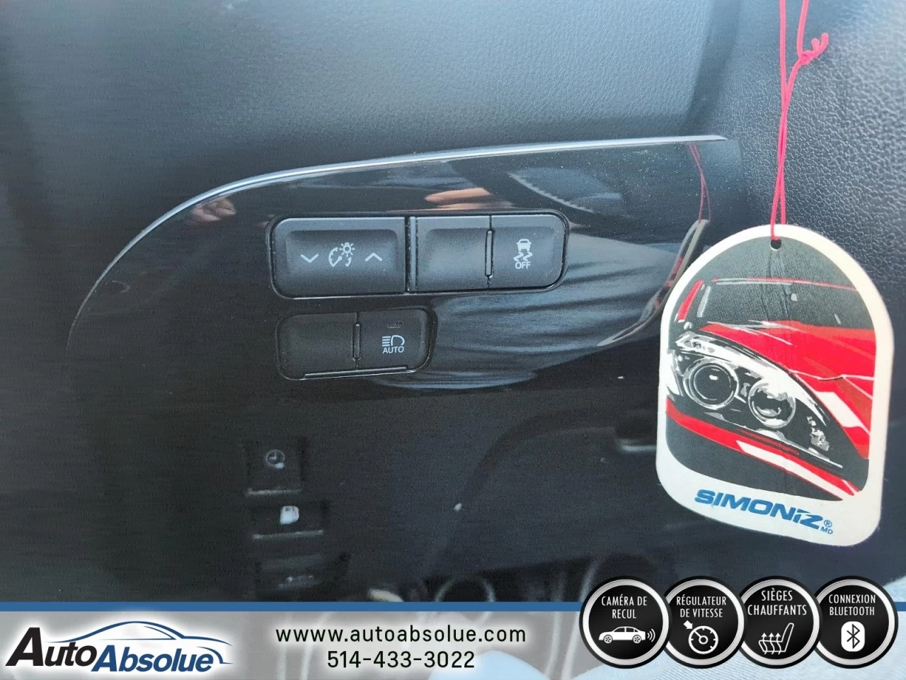 2021 Toyota Prius Prime Auto Main Image