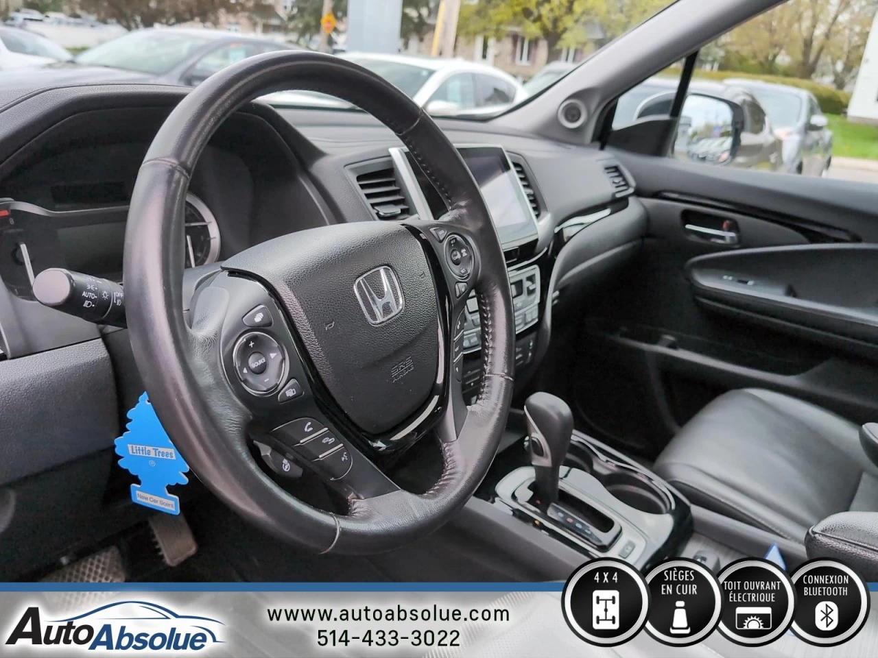 2018 Honda Ridgeline Touring Main Image