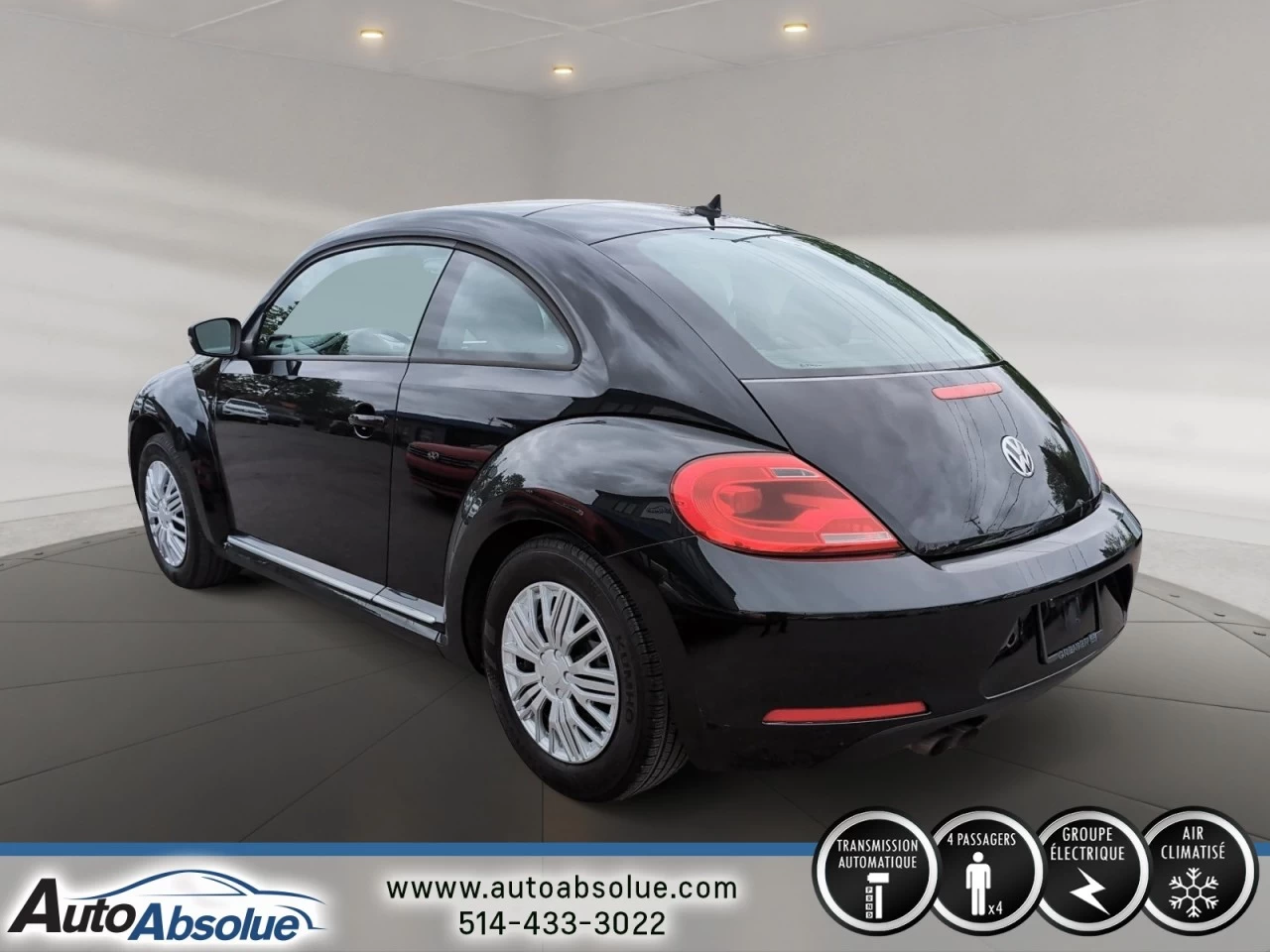 2015 Volkswagen Beetle Trendline Main Image