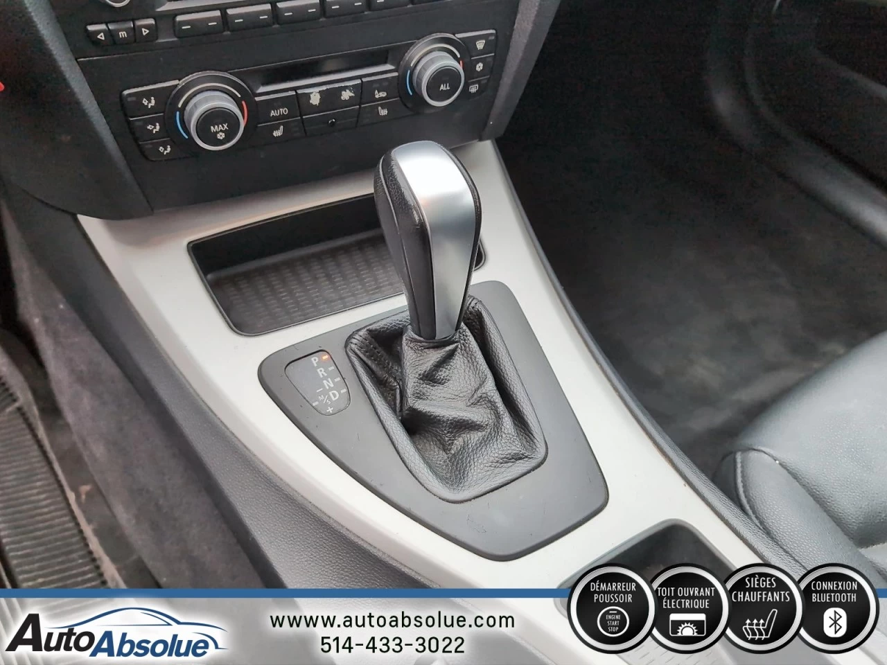 2011 BMW 323i 323i Main Image