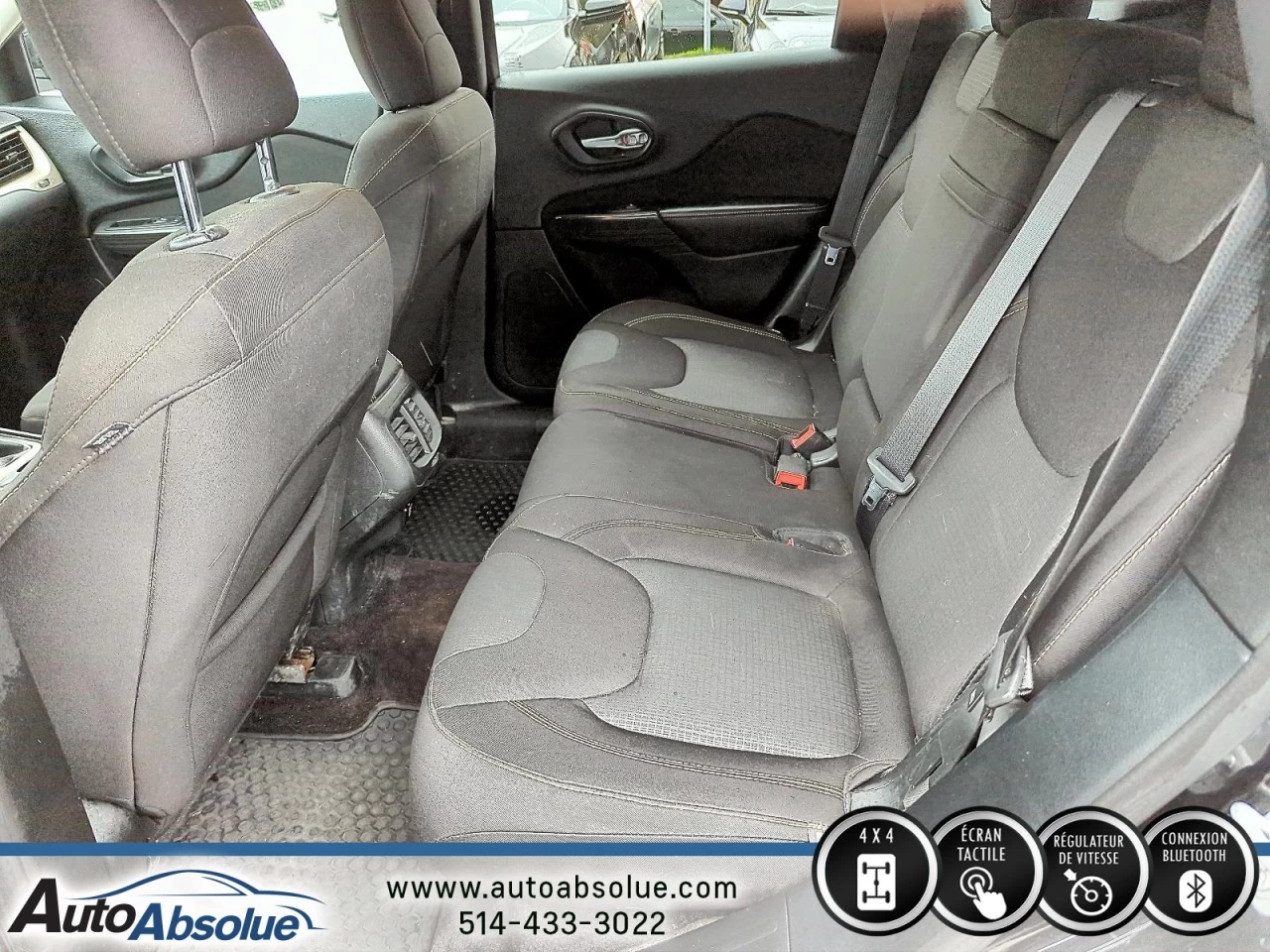 2016 Jeep Cherokee North Main Image