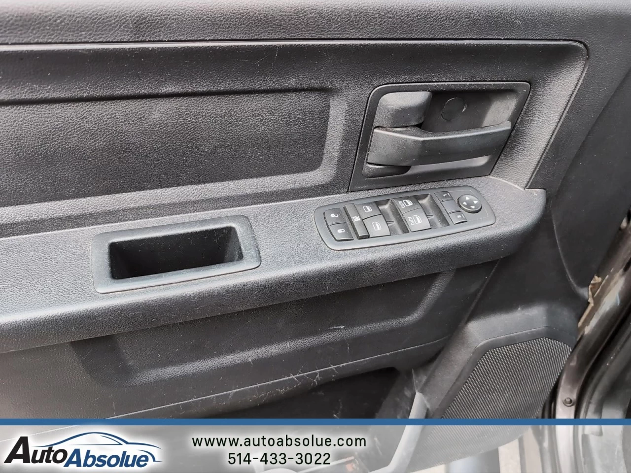 2016 Ram 1500 ST Main Image