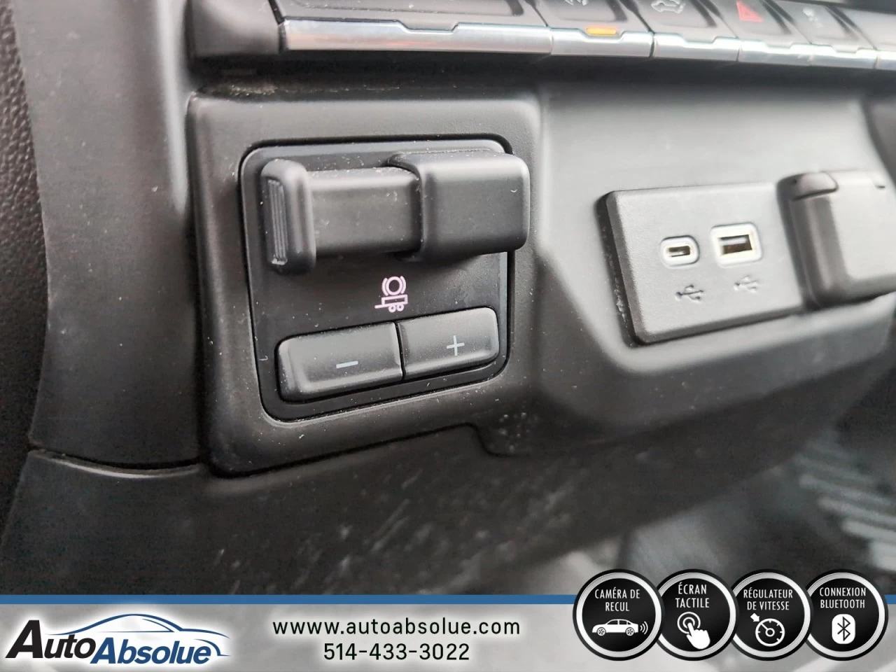 2022 Chevrolet Silverado 1500 LTD Custom Main Image