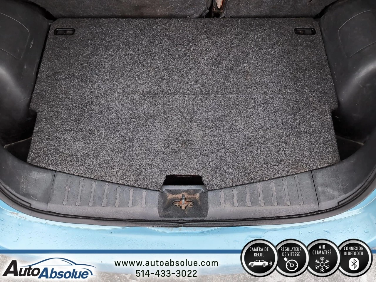 2014 Nissan Versa Note SV Image principale