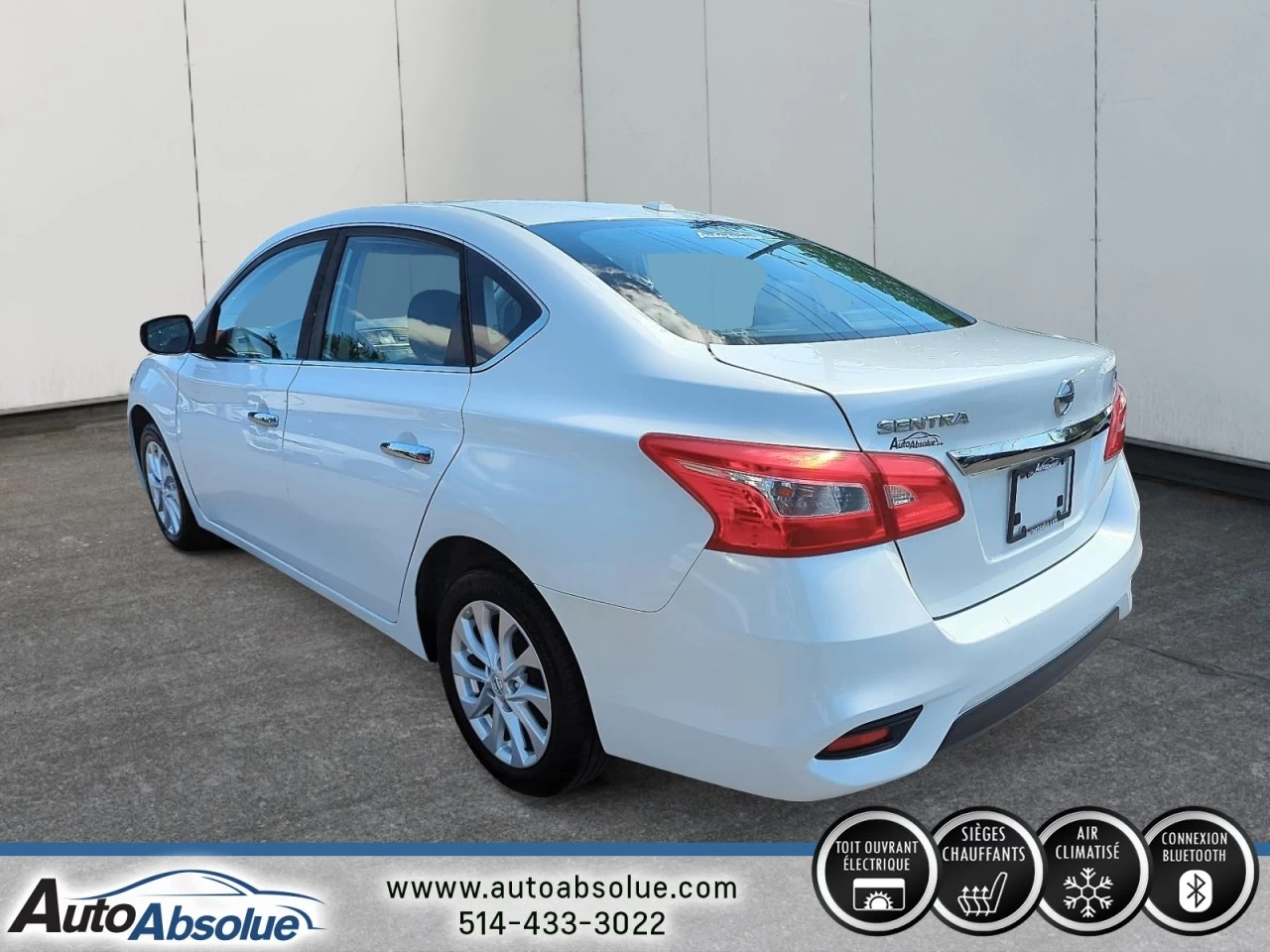 2017 Nissan Sentra SV Image principale