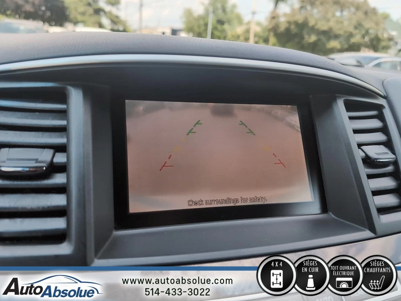 2015 INFINITI QX60 AWD 4dr Image principale