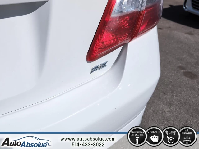 Toyota Camry SE 2009