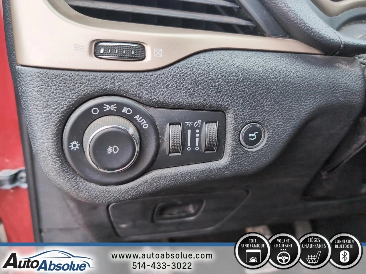 2016 Jeep Cherokee Limited Main Image