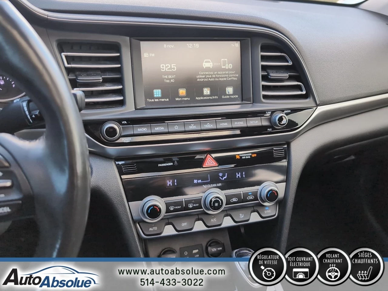 2020 Hyundai Elantra Luxury Main Image