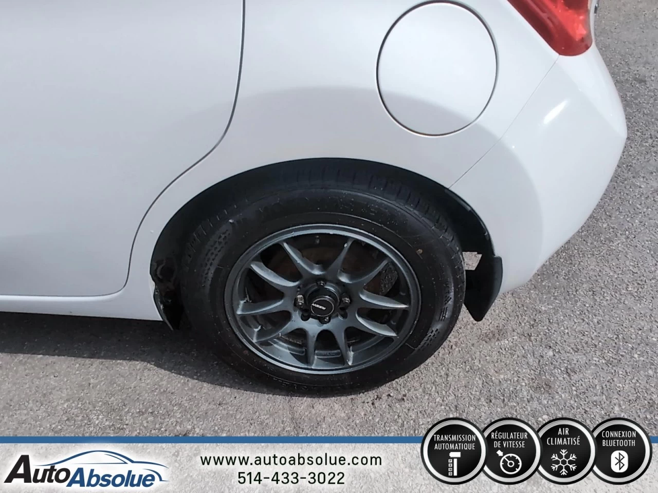 2014 Nissan Versa Note SV Main Image