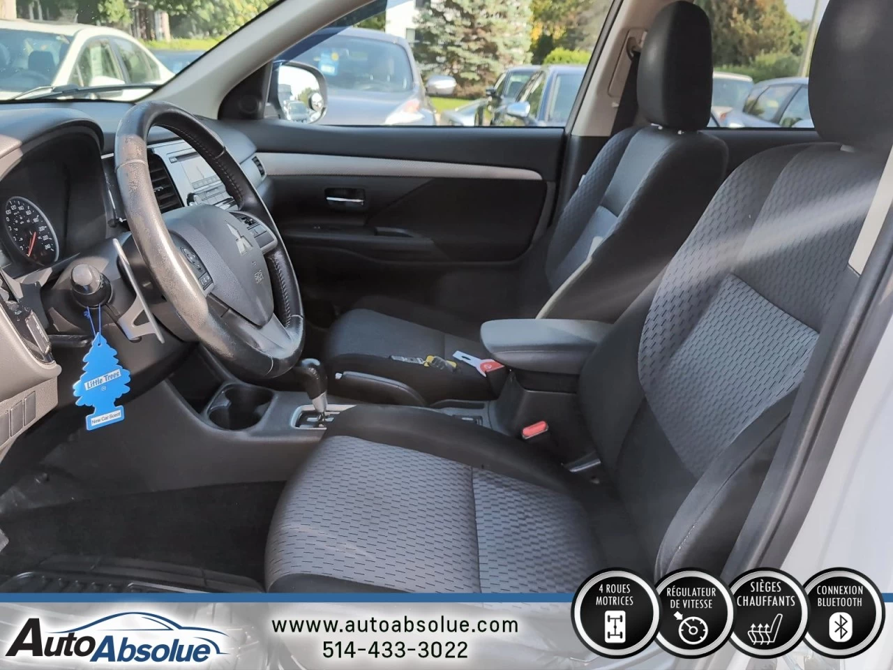 2014 Mitsubishi Outlander SE Main Image
