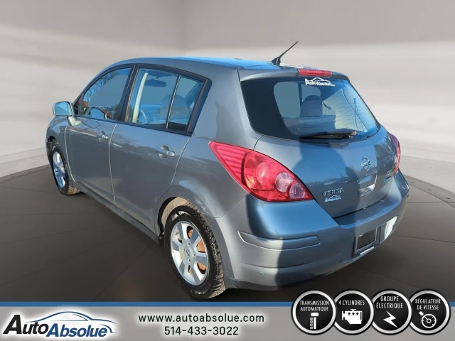 Nissan Versa SL 2012