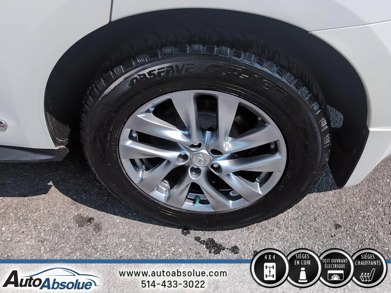 2015 INFINITI QX60 AWD 4dr Image principale
