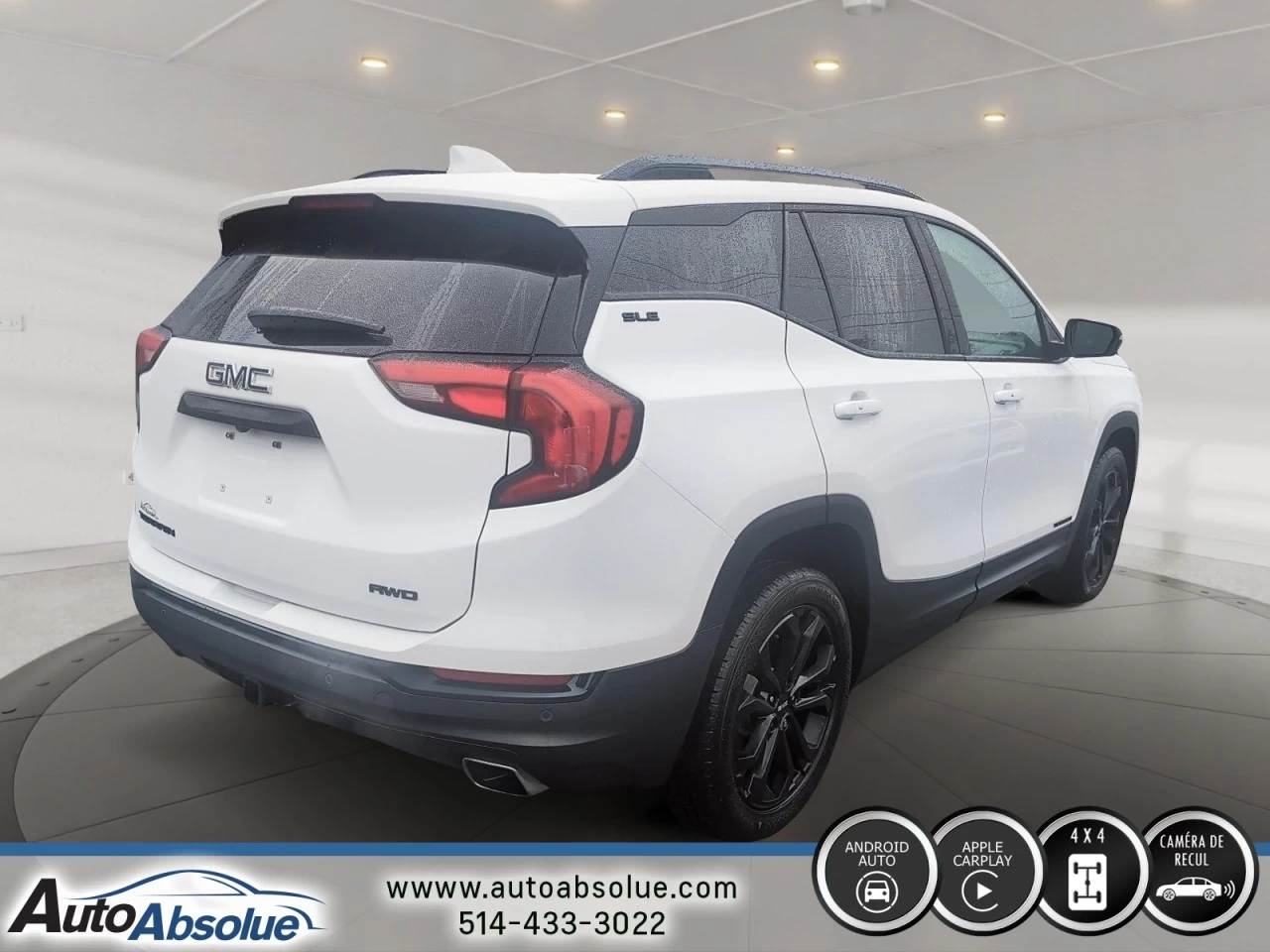2020 GMC Terrain SLE Main Image