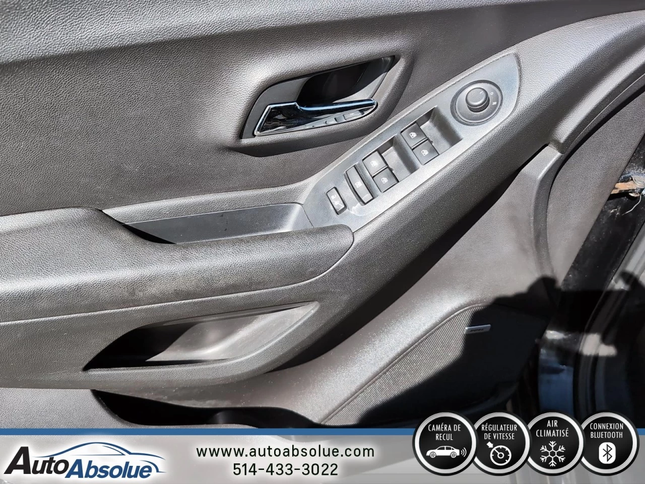 2016 Chevrolet Trax LT Main Image