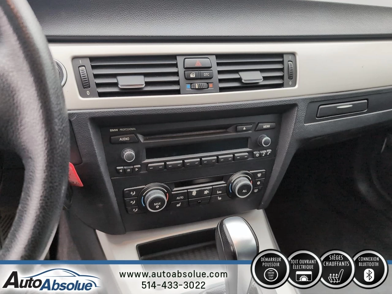 2011 BMW 323i 323i Main Image
