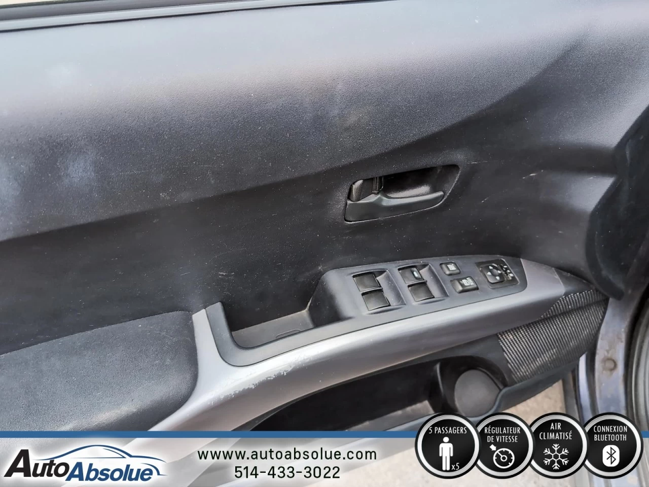 2007 Mitsubishi Outlander LS Main Image