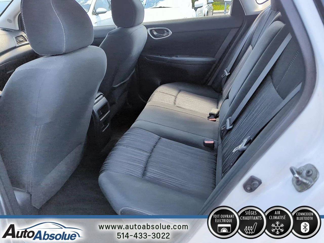 2017 Nissan Sentra SV Image principale
