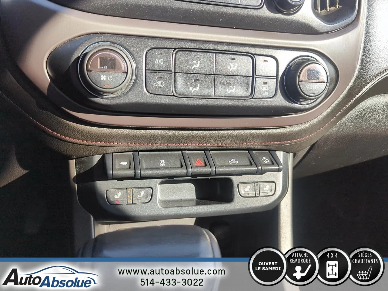 2015 GMC Canyon 4WD SLE Image principale