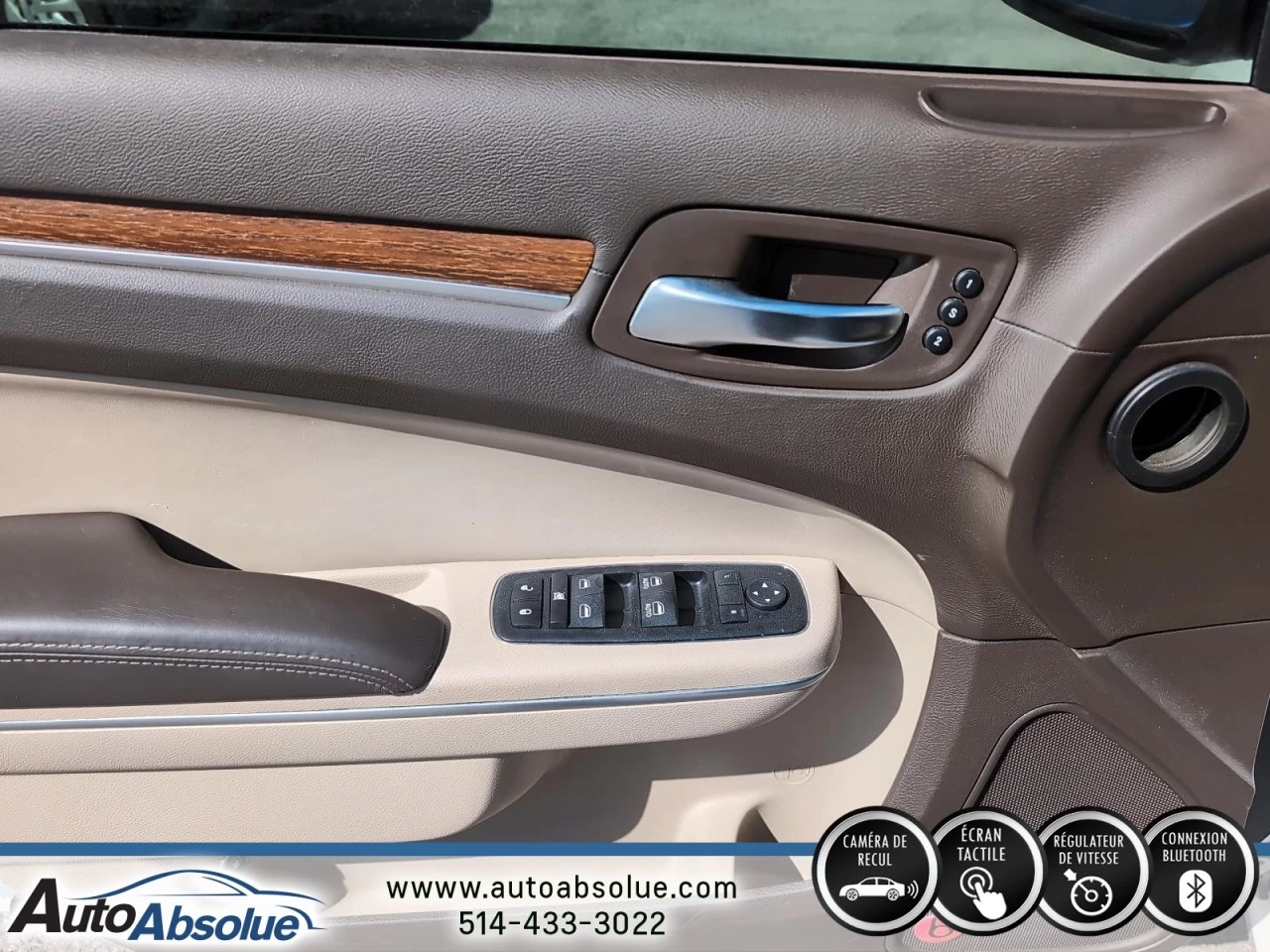 2013 Chrysler 300 Luxury Series Main Image