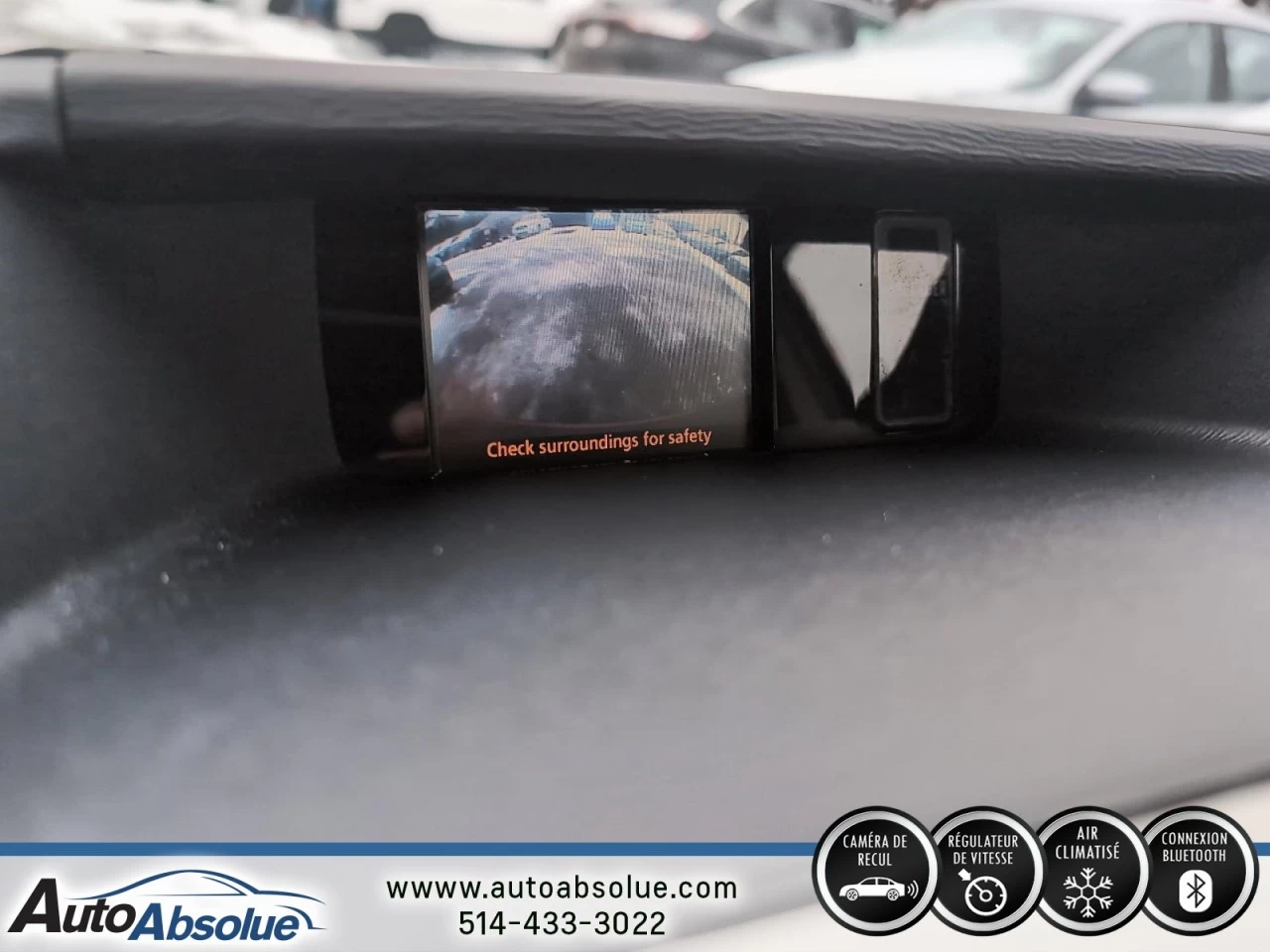 2014 Toyota Sienna LE Main Image