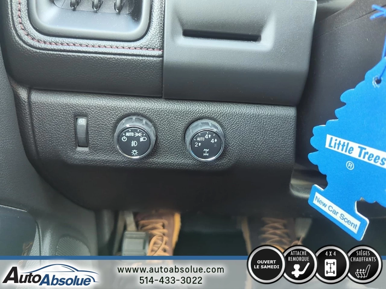 2015 GMC Canyon 4WD SLE Image principale