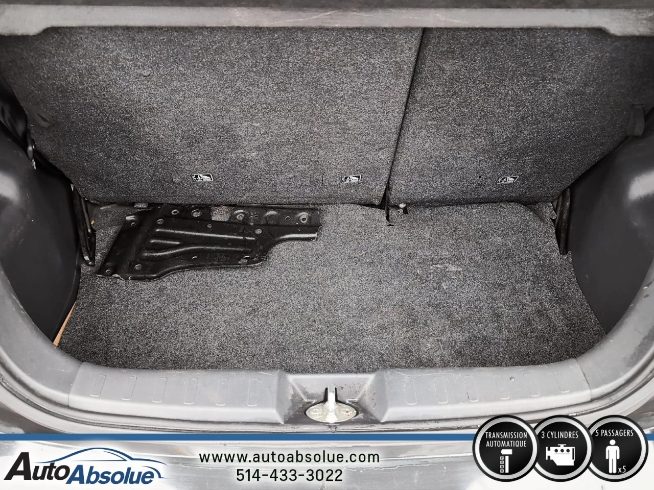 2017 Mitsubishi Mirage ES Main Image