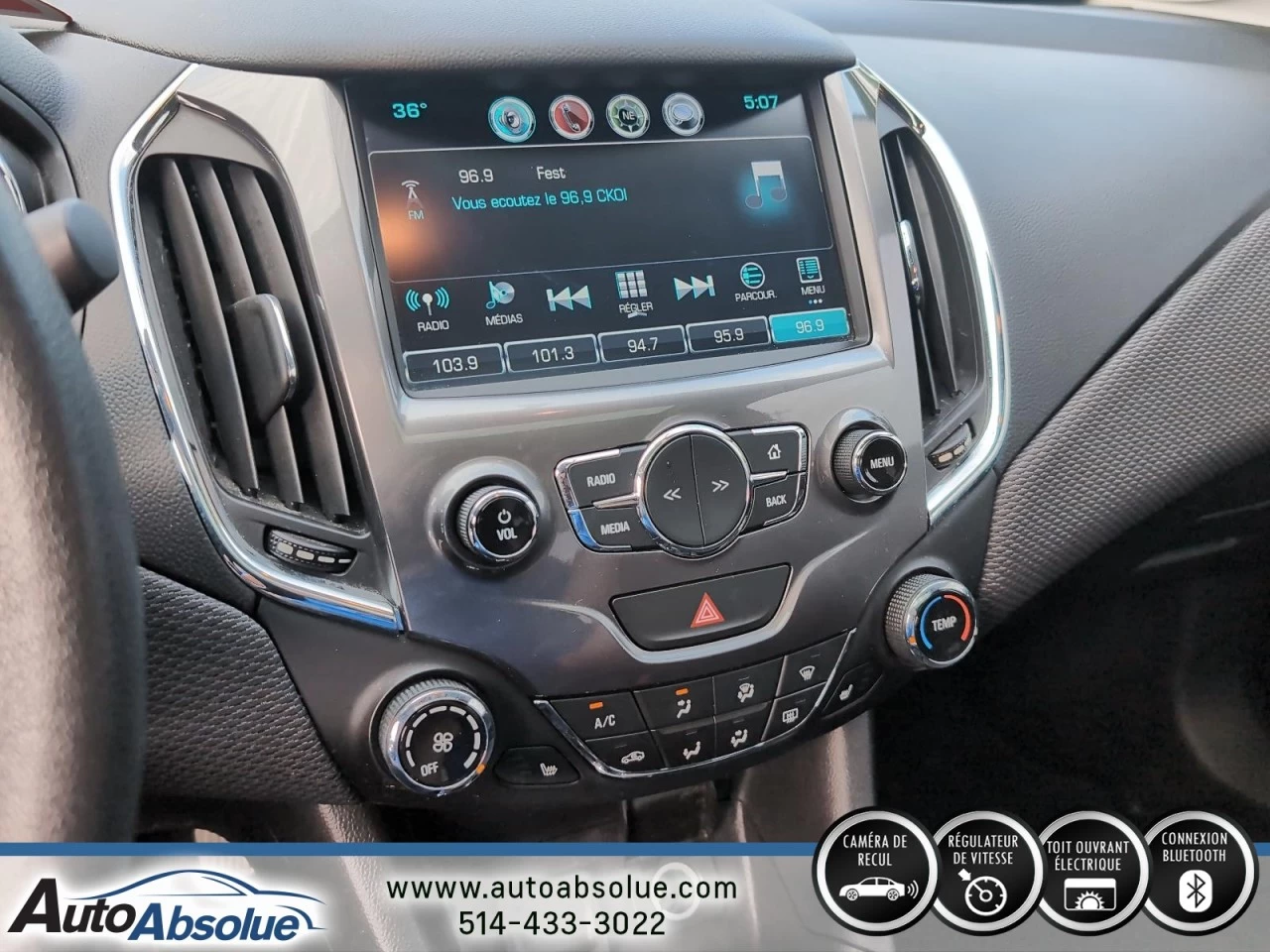 2017 Chevrolet Cruze LT Image principale