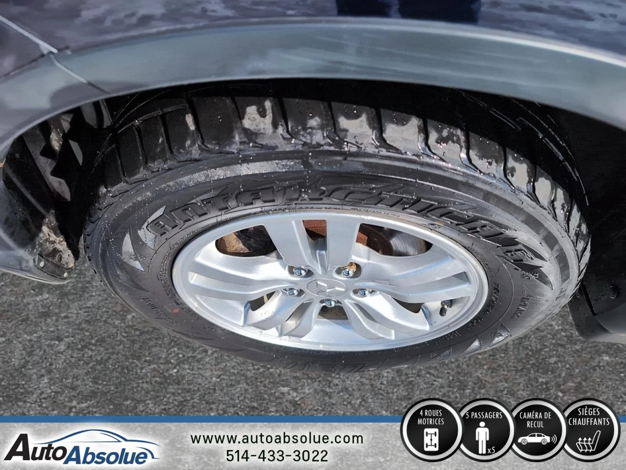 2017 Mitsubishi Outlander ES Main Image