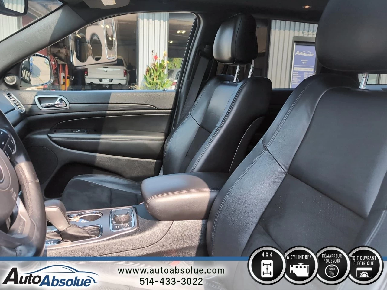 2020 Jeep Grand Cherokee Altitude Main Image