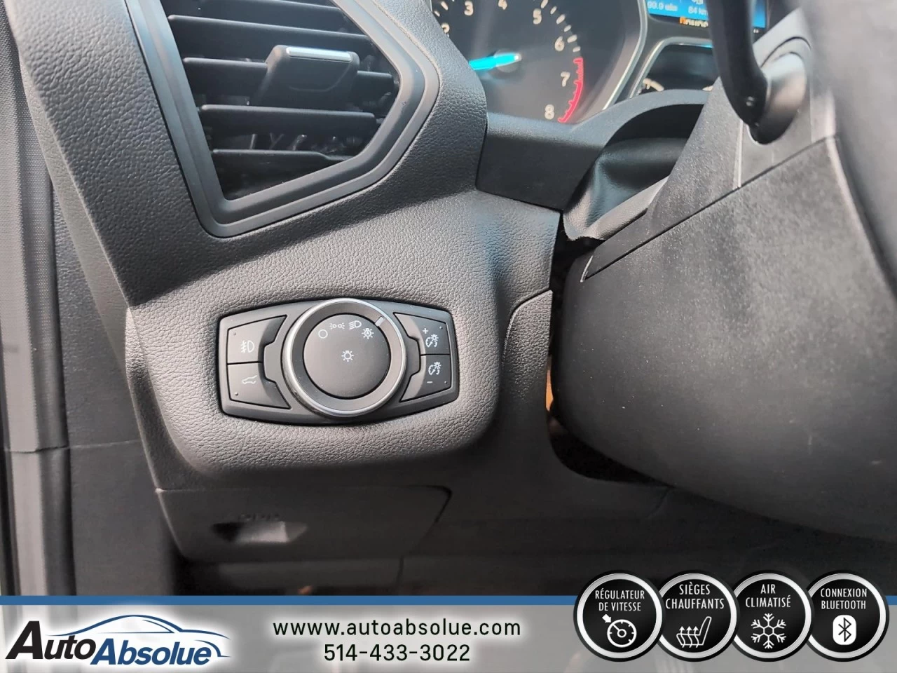 2017 Ford Escape SE Main Image