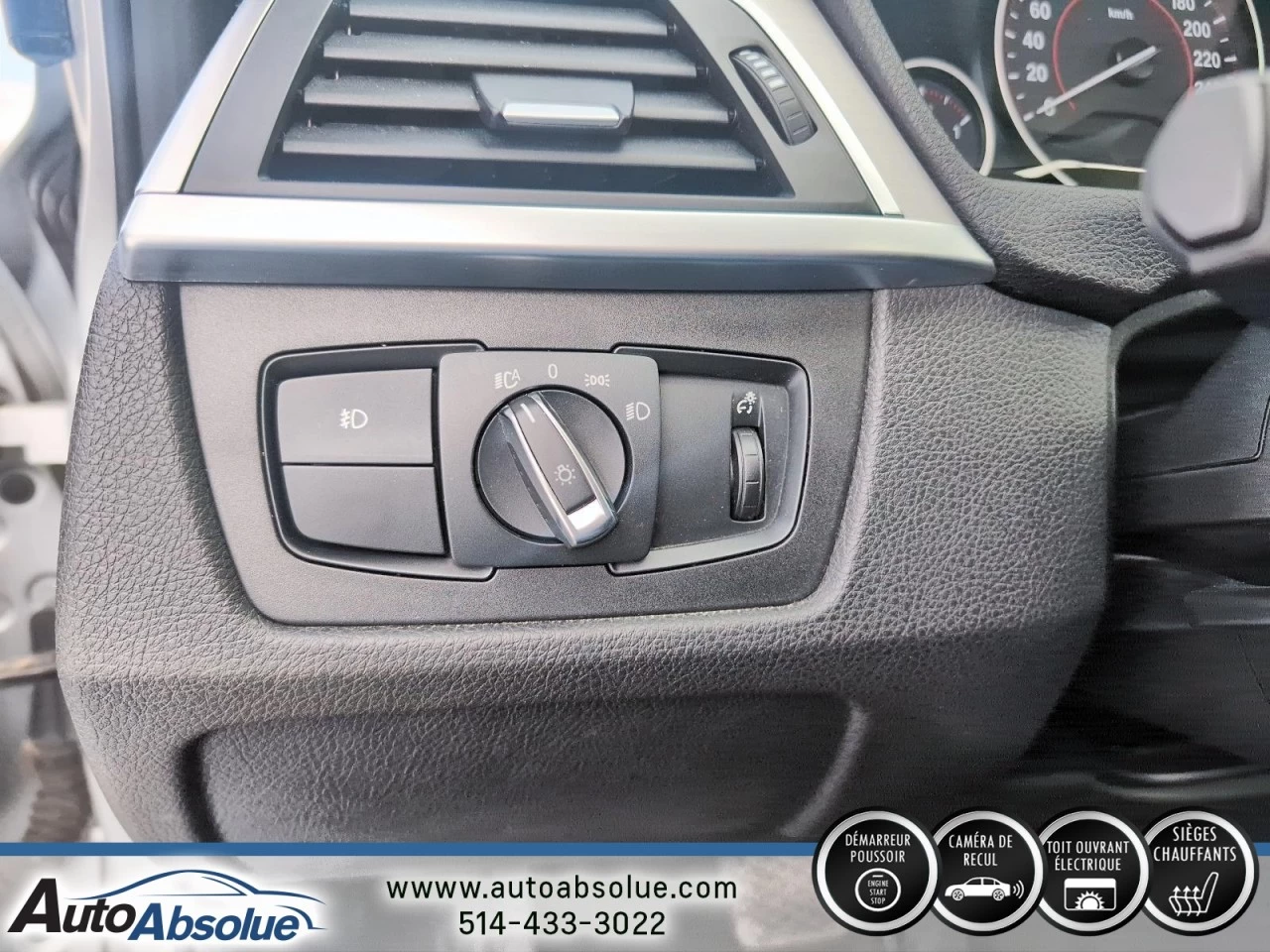 2018 BMW 330i xDrive 330i xDrive Main Image