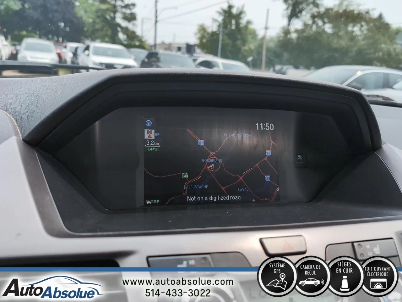 2015 Honda Odyssey Touring w/RES & Navi Image principale