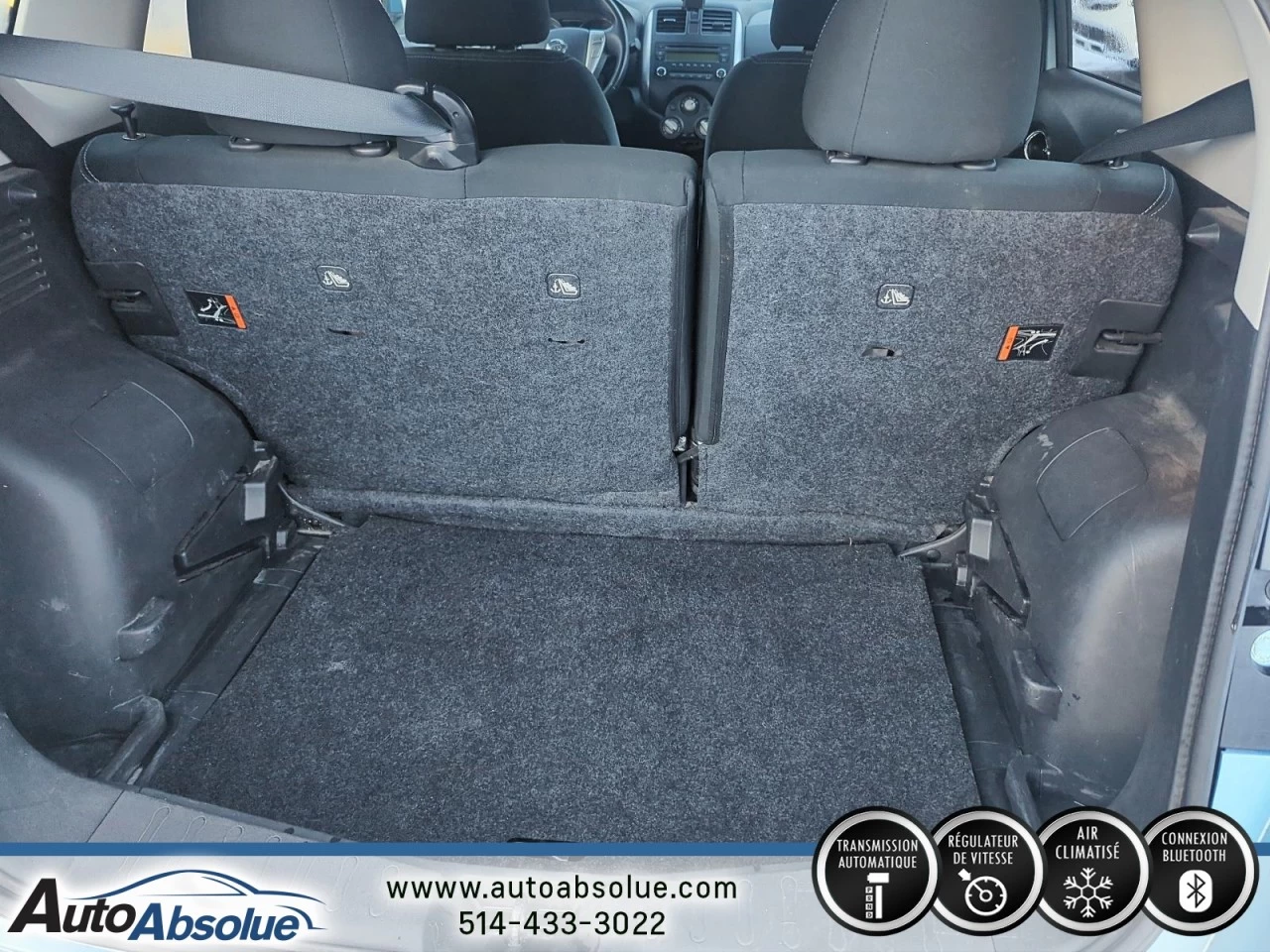 2014 Nissan Versa Note SV Image principale